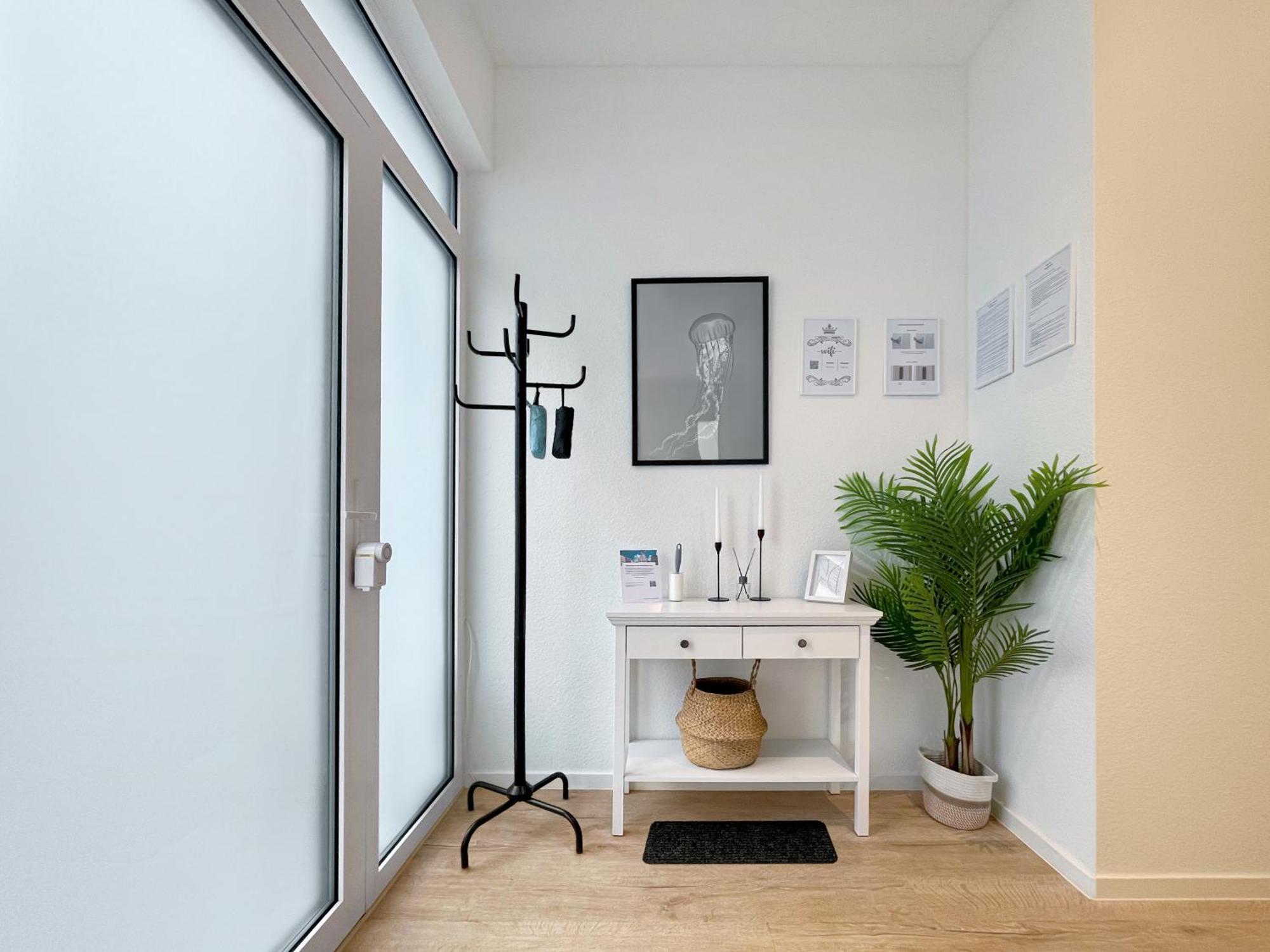 Rosenberg-Suites - Zentral, Stellplatz, Grosse Terasse, Business & Privat Хейльбронн Экстерьер фото